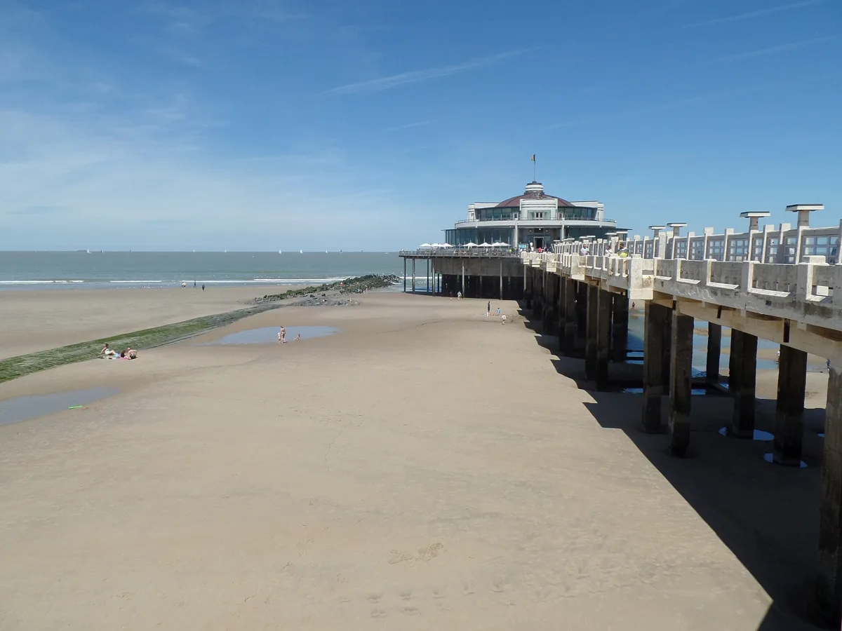 D'Plage an de Belgium Pier zu Blankenberge